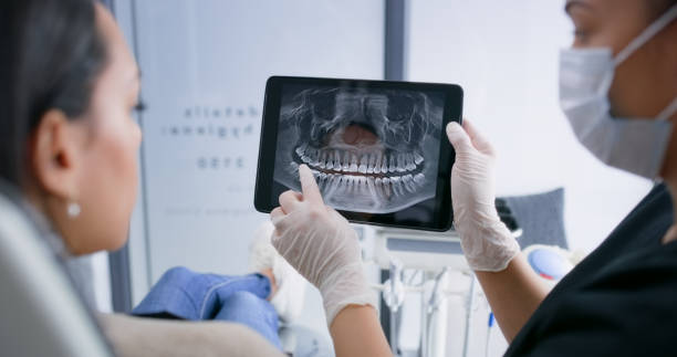 Licensed Teeth Cleaning And Checkup service in McHenry, IL - Smile Center Dentistry
